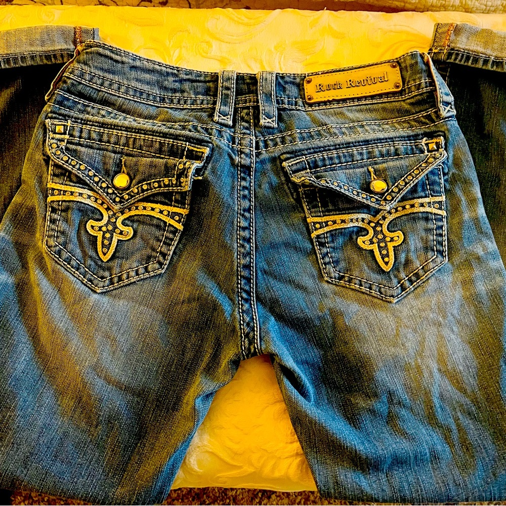 Rock Revival Noelle Capri size 31